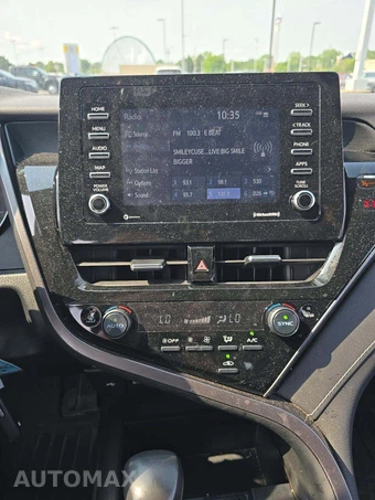 2023 Toyota Camry SE - miniatura 10
