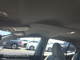 2023 Toyota Camry SE - miniatura 18