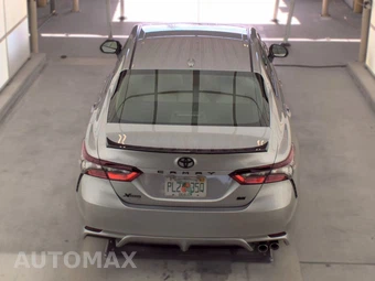 2023 Toyota Camry SE - miniatura 5