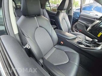 2023 Toyota Camry SE - miniatura 18