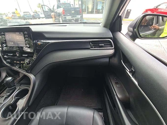 2023 Toyota Camry SE - miniatura 19