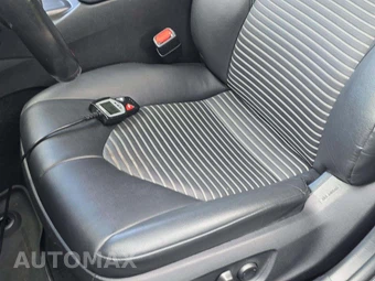 2023 Toyota Camry SE - miniatura 26