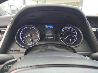 2023 Toyota Camry SE - miniatura 9