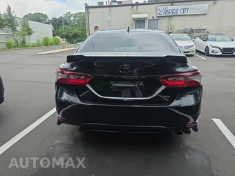 2023 Toyota Camry SE - miniatura 5