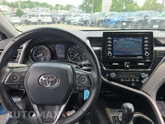 2023 Toyota Camry SE - miniatura 10