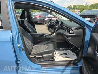 2023 Toyota Camry SE - miniatura 18