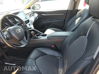 2023 Toyota Camry SE - miniatura 7