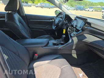 2023 Toyota Camry SE - miniatura 8
