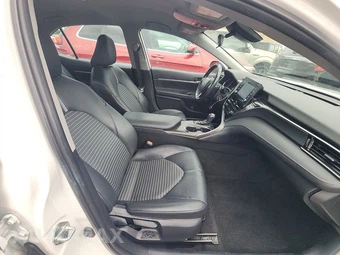 2023 Toyota Camry SE - miniatura 8