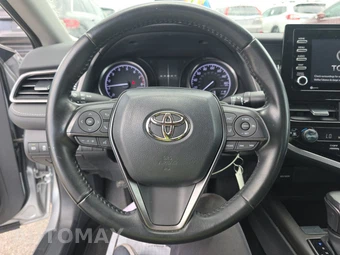 2023 Toyota Camry SE - miniatura 10