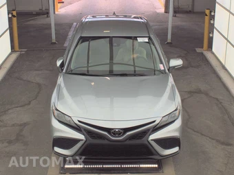 2023 Toyota Camry SE - miniatura 2
