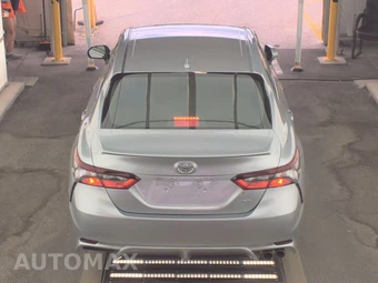 2023 Toyota Camry SE - miniatura 5