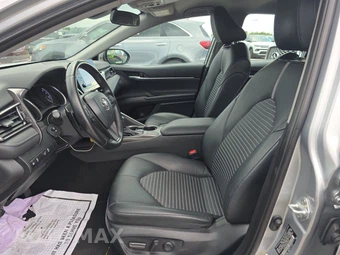 2023 Toyota Camry SE - miniatura 7