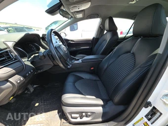 2023 Toyota Camry SE - miniatura 7