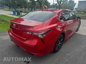 2023 Toyota Camry SE - miniatura 4