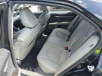 2023 Toyota Camry SE - miniatura 13