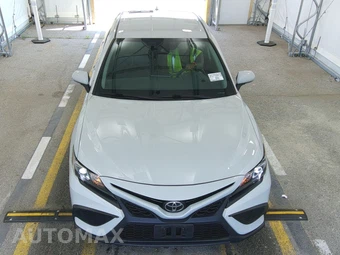 2023 Toyota Camry SE - miniatura 2