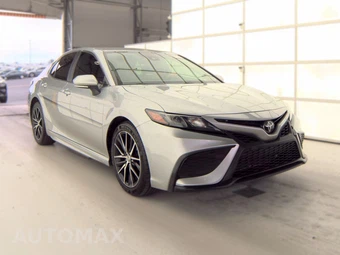 2023 Toyota Camry SE - miniatura 3