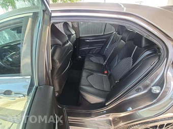 2023 Toyota Camry SE - miniatura 10