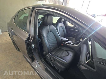 2023 Toyota Camry SE - miniatura 15