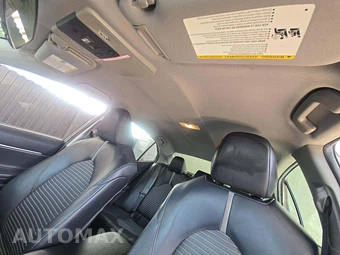 2023 Toyota Camry SE - miniatura 8