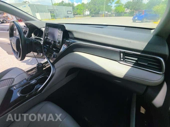 2023 Toyota Camry SE - miniatura 19
