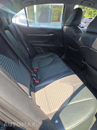 2023 Toyota Camry SE - miniatura 16