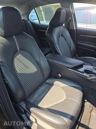 2023 Toyota Camry SE - miniatura 18