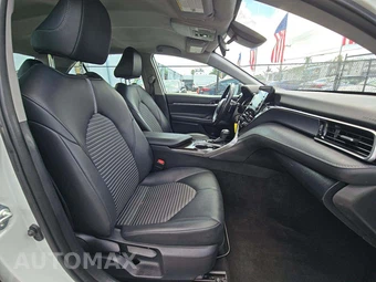2023 Toyota Camry SE - miniatura 15