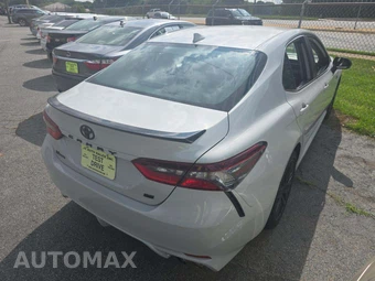 2023 Toyota Camry SE - miniatura 3