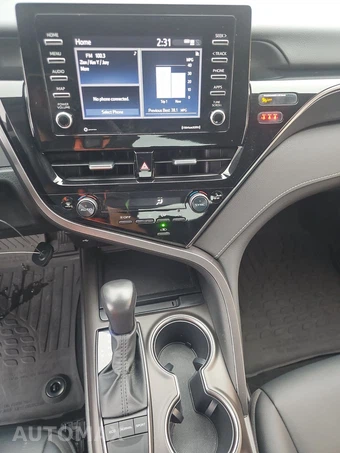 2023 Toyota Camry SE - miniatura 11