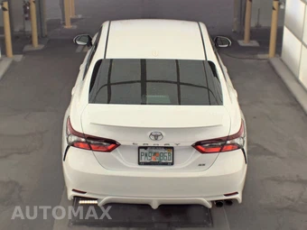 2023 Toyota Camry SE - miniatura 5