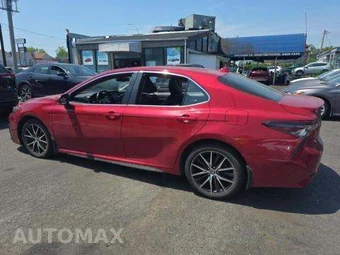2023 Toyota Camry SE - miniatura 2