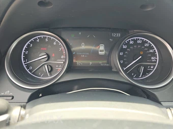 2023 Toyota Camry SE - miniatura 12