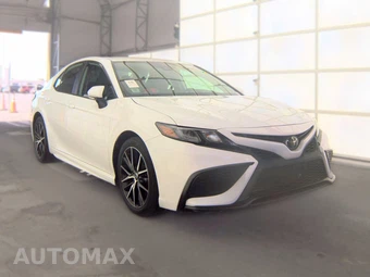 2023 Toyota Camry SE - miniatura 3