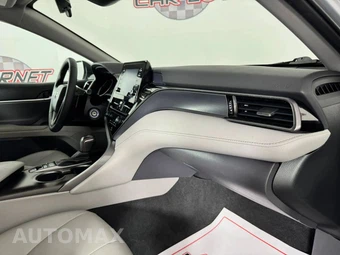 2023 Toyota Camry SE - miniatura 12