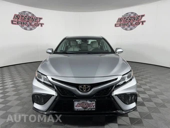 2023 Toyota Camry SE - miniatura 2