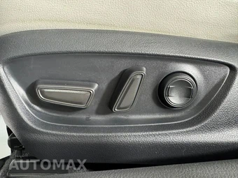2023 Toyota Camry SE - miniatura 30