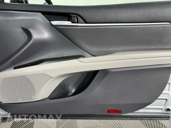 2023 Toyota Camry SE - miniatura 36