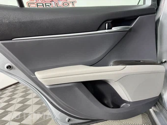 2023 Toyota Camry SE - miniatura 37