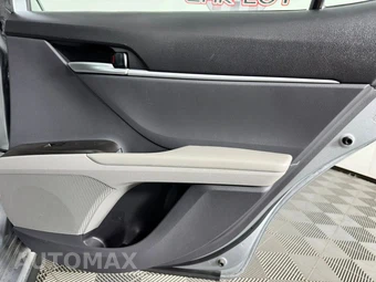 2023 Toyota Camry SE - miniatura 38