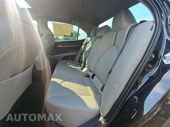 2023 Toyota Camry SE - miniatura 10