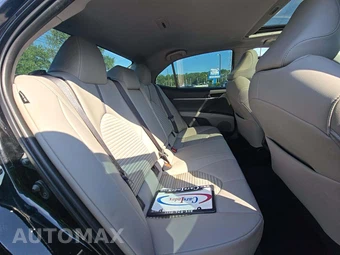 2023 Toyota Camry SE - miniatura 13