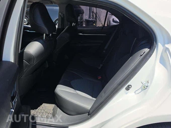 2023 Toyota Camry SE - miniatura 13