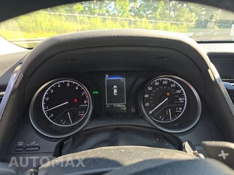 2023 Toyota Camry SE - miniatura 12