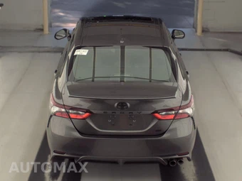 2023 Toyota Camry SE - miniatura 5