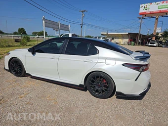 2023 Toyota Camry TRD - miniatura 2