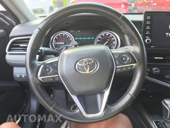 2023 Toyota Camry XLE - miniatura 10