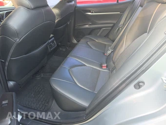 2023 Toyota Camry XLE - miniatura 13