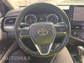 2023 Toyota Camry XLE - miniatura 8